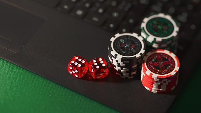 77bet cộng đồng người chơi: Sòng bạc trực tuyến thách thức may mắn